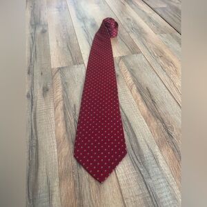 Roundtree & Yorke 100% Italian Silk Made In USA